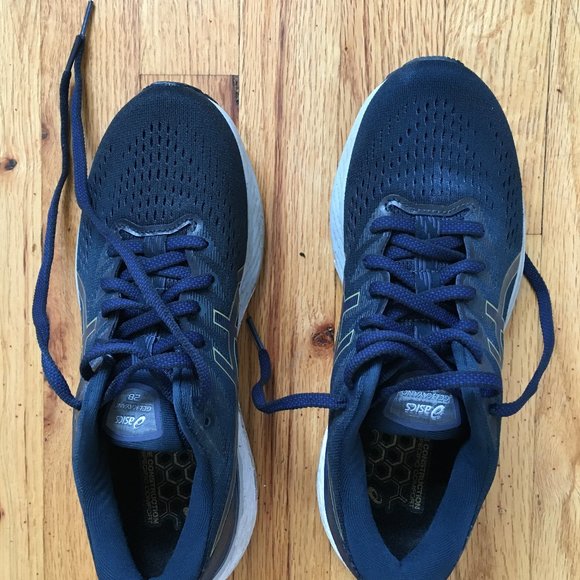 Asics Gel Kayano - Picture 1 of 5